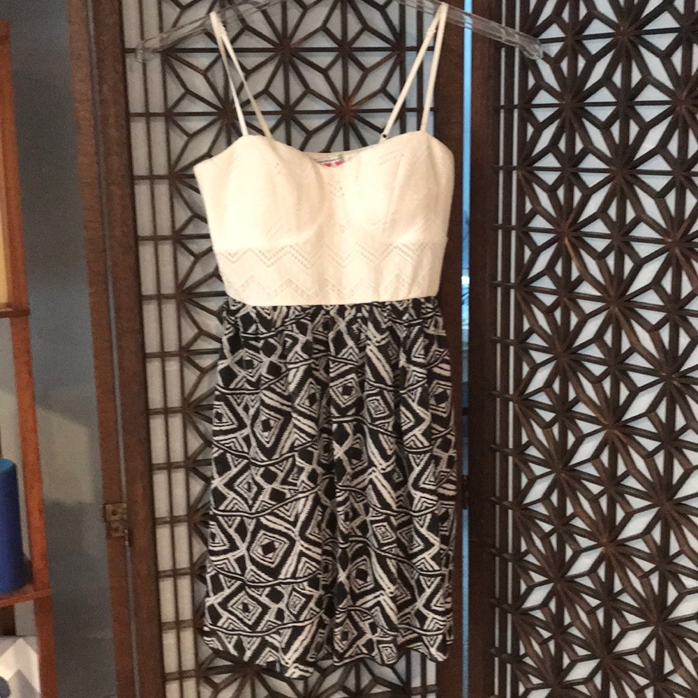 Black and white dress